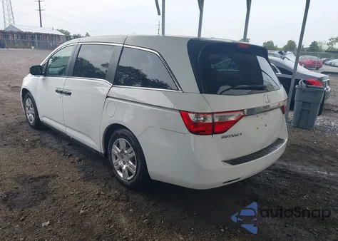 2011 Honda Odyssey Lx from USA, damaged, VIN 5FNRL5H28BB028618
